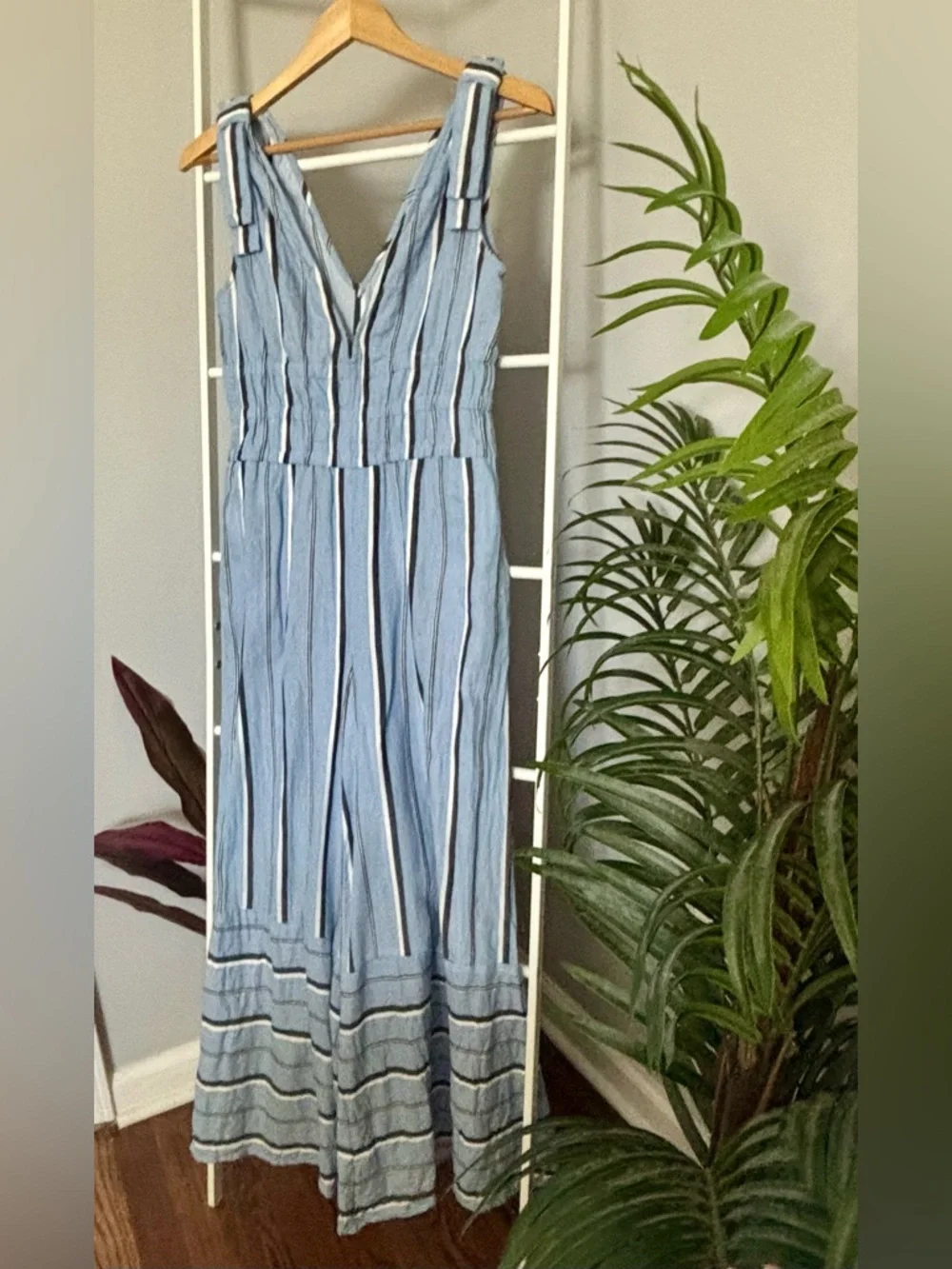 Red Carter Light Blue Sleeveless Striped Jumpsuit - Picture 3 of 16